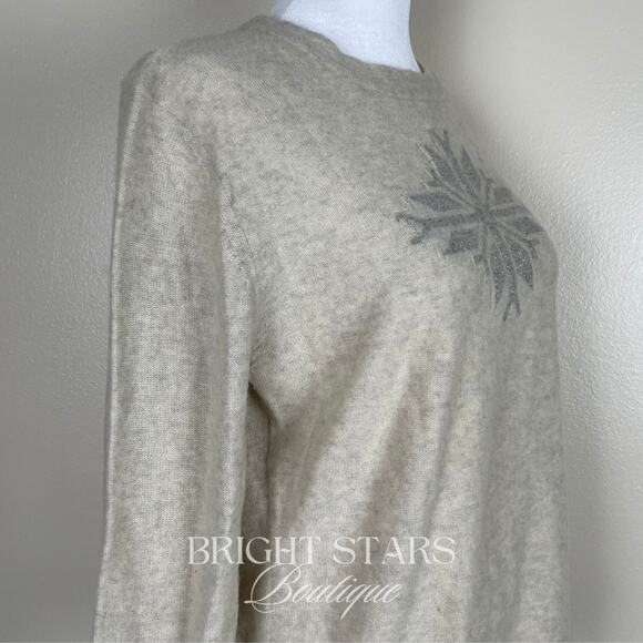 Rare Snowflake Wool Blend Sweater Alt ASO Lorelai Gilmore Girls Cream Silver - Picture 9 of 10
